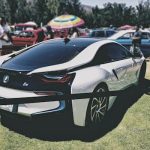 Quantum Connectivity: Instantaneous Vehicle Communication