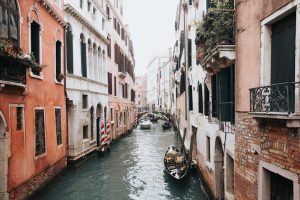 Consciousness and Travel: Expanding Perceptual Boundaries