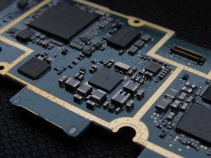 Neural Quantum Arrays: Brain-Like Processing Networks